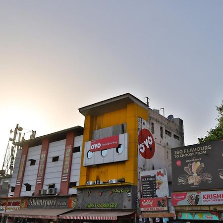 Hotel O Sunway Ahmedabad Exterior foto