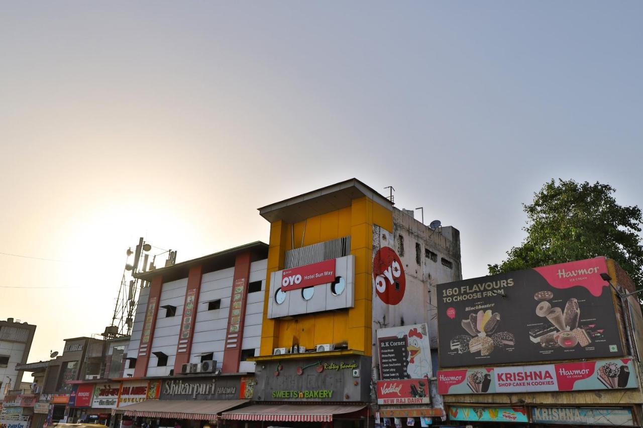 Hotel O Sunway Ahmedabad Exterior foto