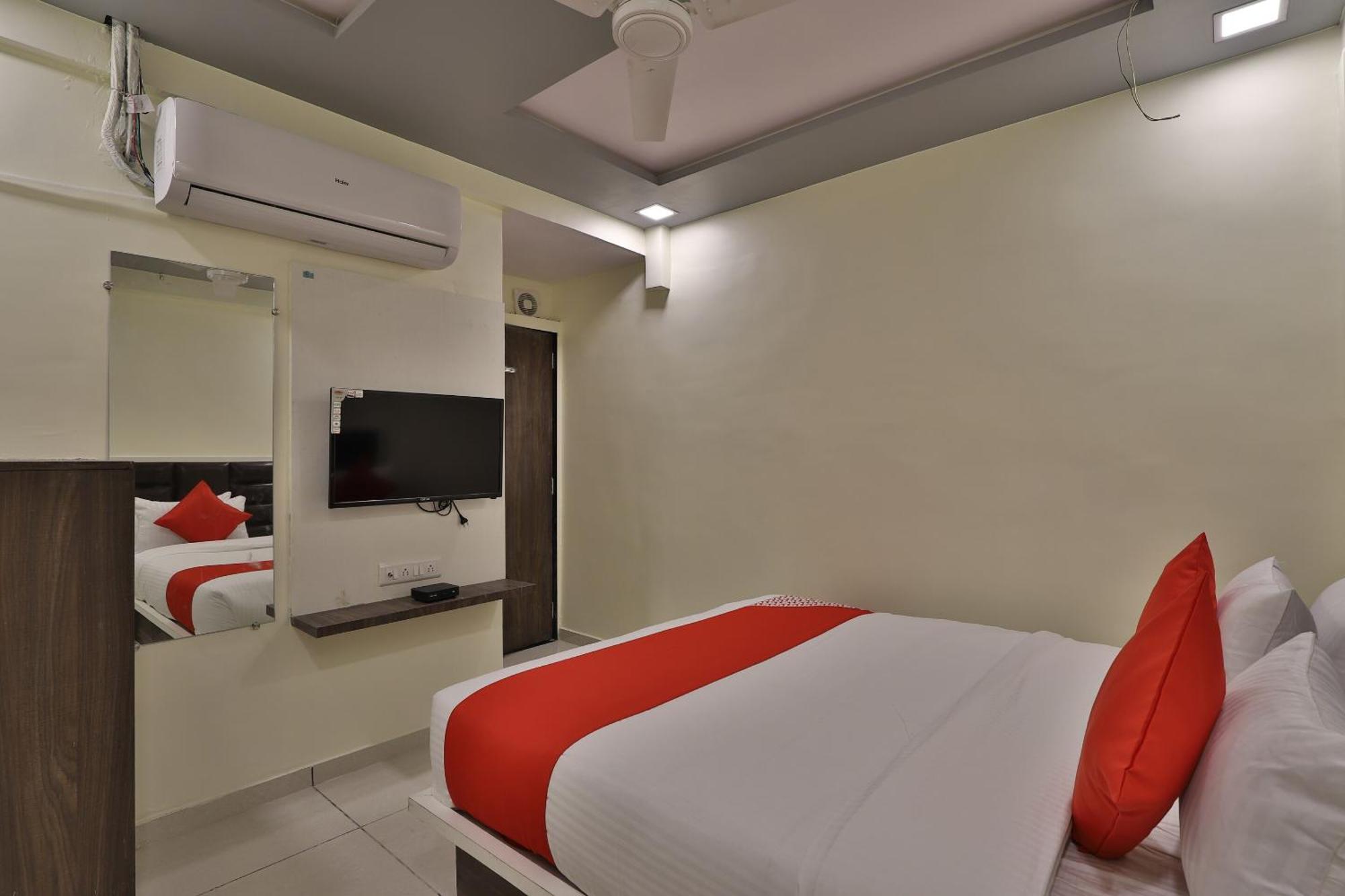 Hotel O Sunway Ahmedabad Exterior foto