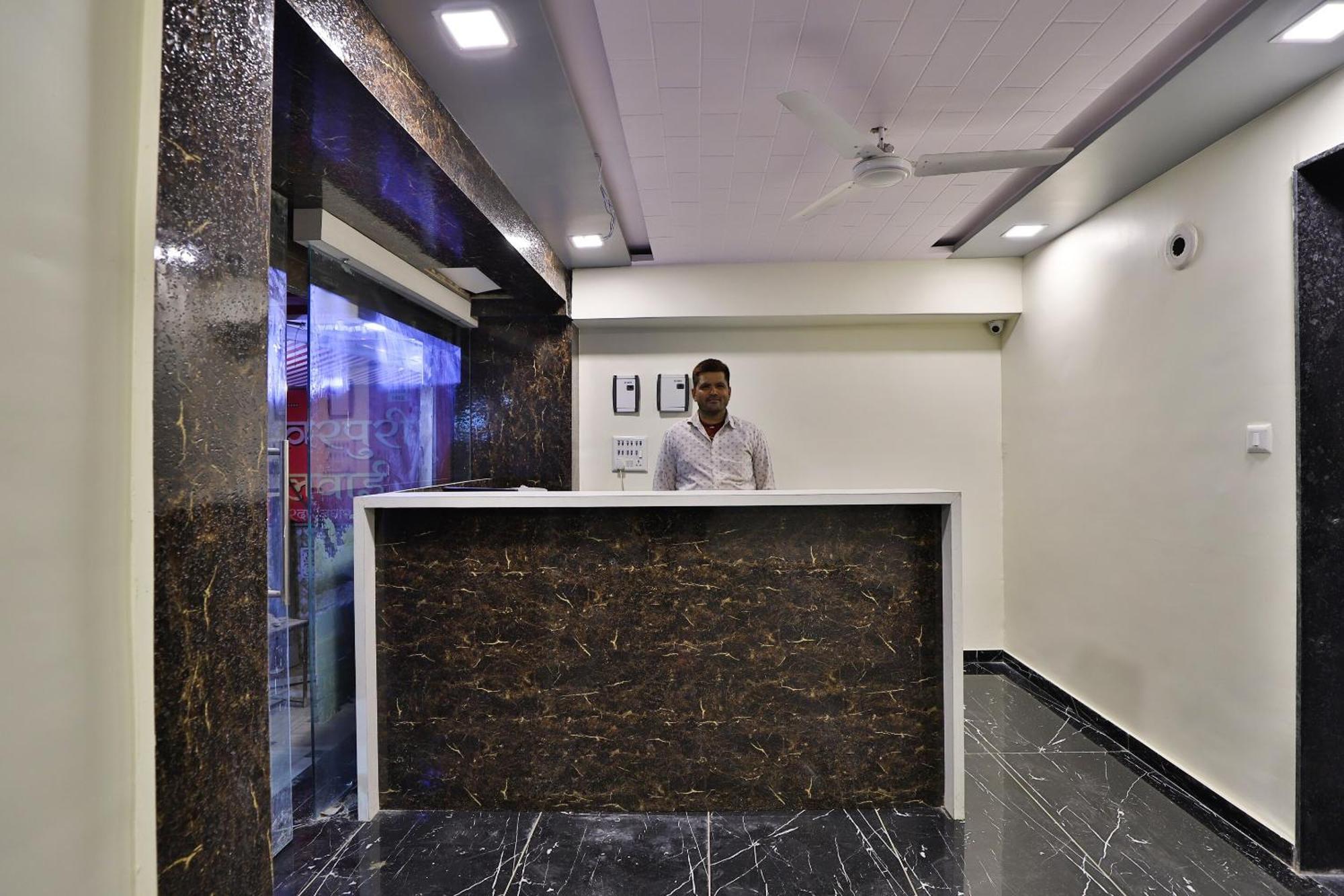 Hotel O Sunway Ahmedabad Exterior foto